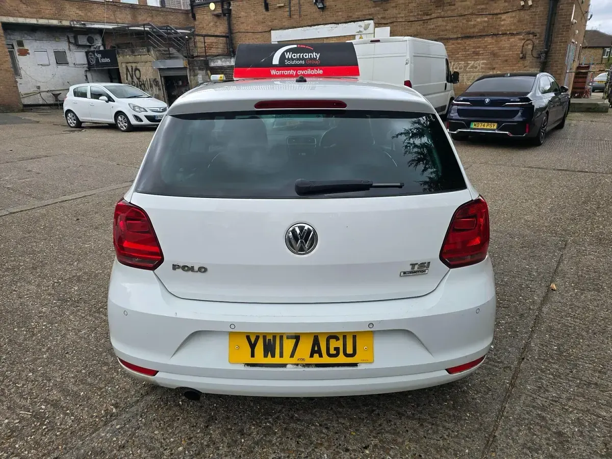 Used VW Polo Edition 90 HP (66 kW) 2017 White Hatchback