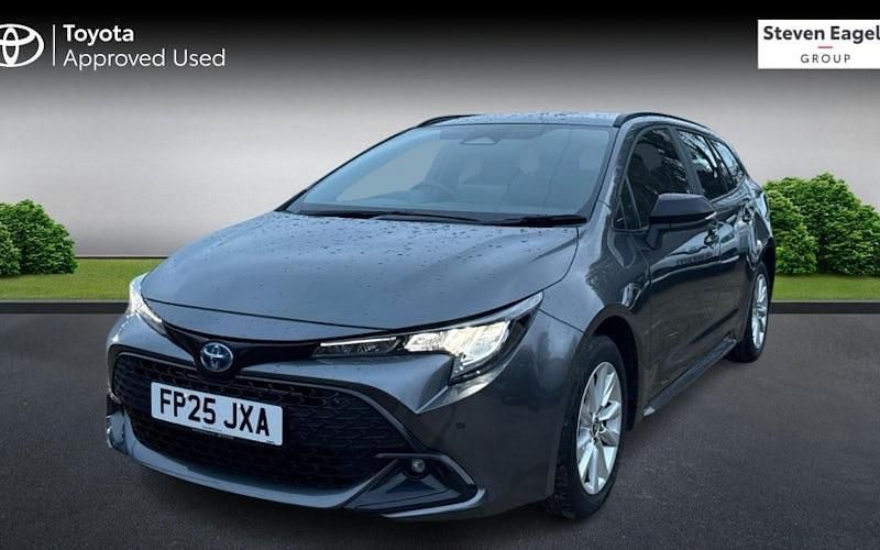 Used Toyota Corolla 140 HP (102 kW) 2025 Estate