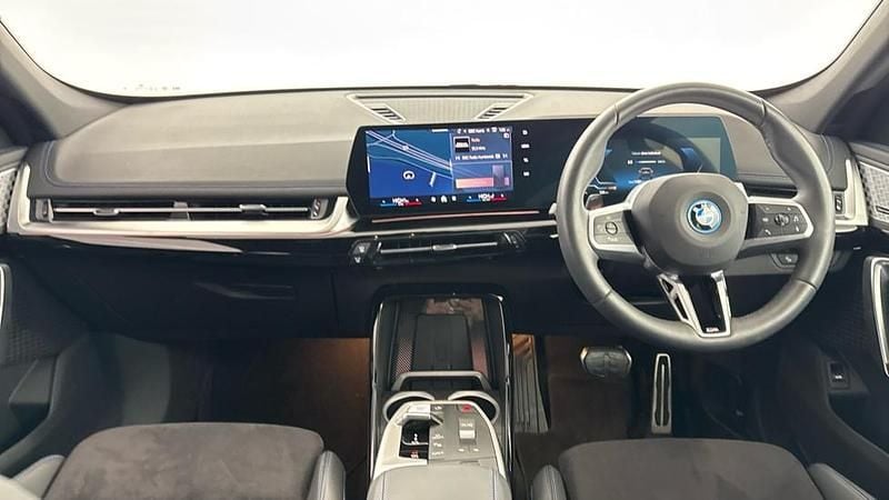 New BMW iX1 M Sport 147 kW (201 HP) 2025 Black SUV