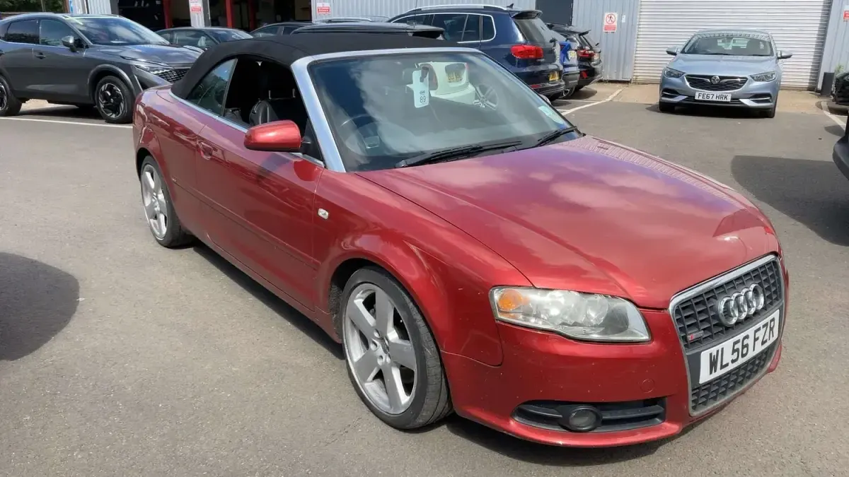 Used Audi A4 Cabriolet S-Line 197 HP (144 kW) 2007 Red Cabriolet