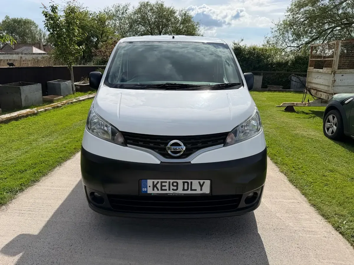 Used Nissan NV200 Acenta 2019 White MPV