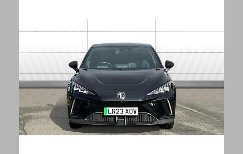Used MG MG4 EV Trophy 150 kW (204 HP) 2023 Black Hatchback