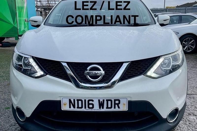 Used Nissan Qashqai Acenta 109 HP (80 kW) 2016 White SUV