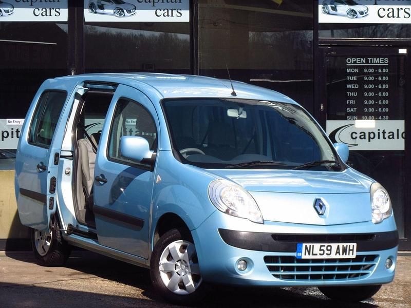 Used Renault Kangoo Expression 2009 Blue MPV