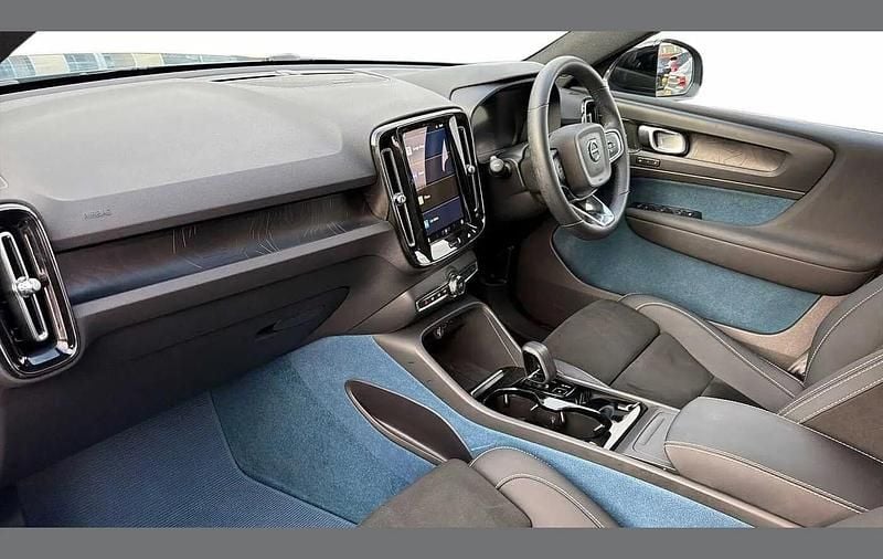 Used Volvo XC40 Ultimate 167 kW (228 HP) 2022 Blue SUV