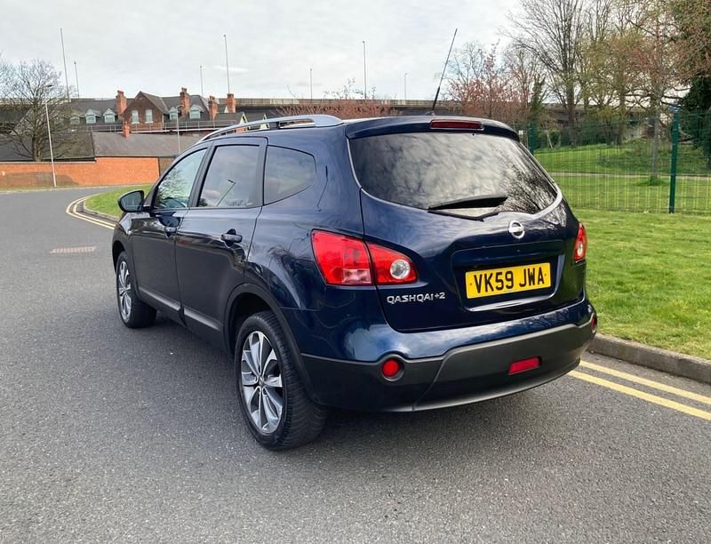 Used Nissan Qashqai +2 Tekna 2010 Blue SUV