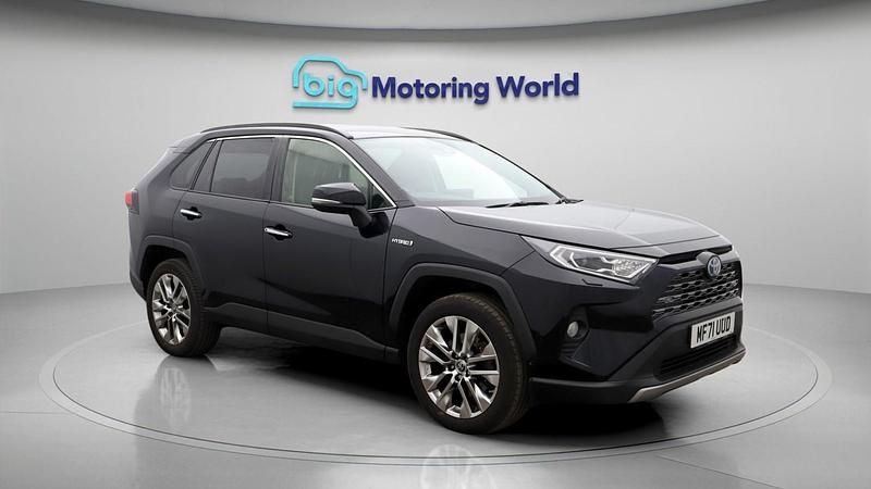 Black Used 2021 Toyota RAV4 Estate | £23,000 (Fair price) - Image 1/4