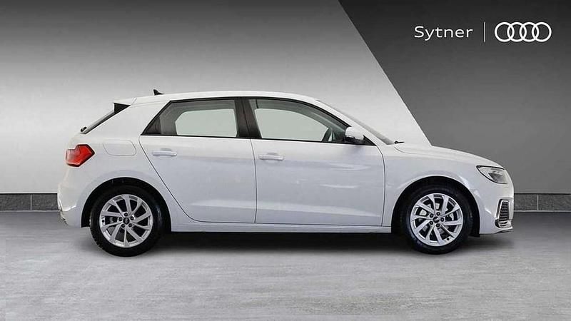 Used Audi A1 Sport 108 HP (79 kW) 2022 White SUV