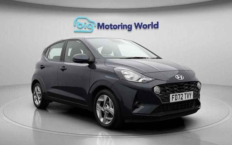 Used Hyundai i10 SE 67 HP (49 kW) 2022 Grey Hatchback