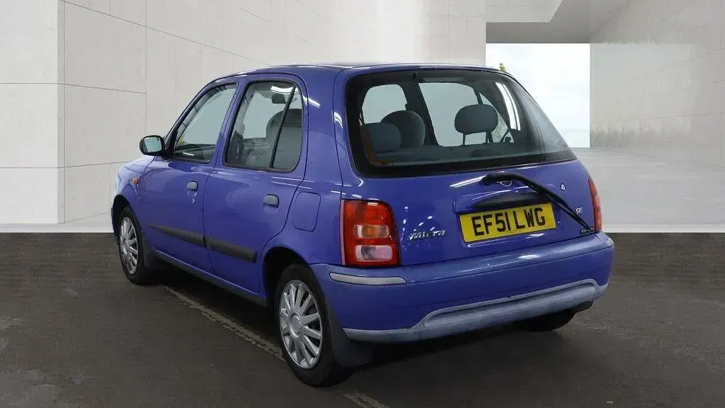 Used Nissan Micra SE 60 HP (44 kW) 2002 Blue Hatchback