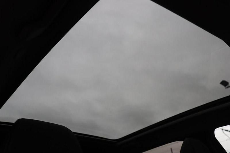 Used Nissan Qashqai N-Connecta 190 HP (139 kW) 2024 Black SUV