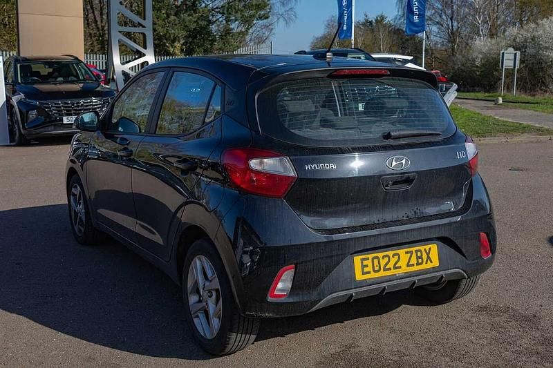 Used Hyundai i10 SE 84 HP (61 kW) 2022 Black Hatchback