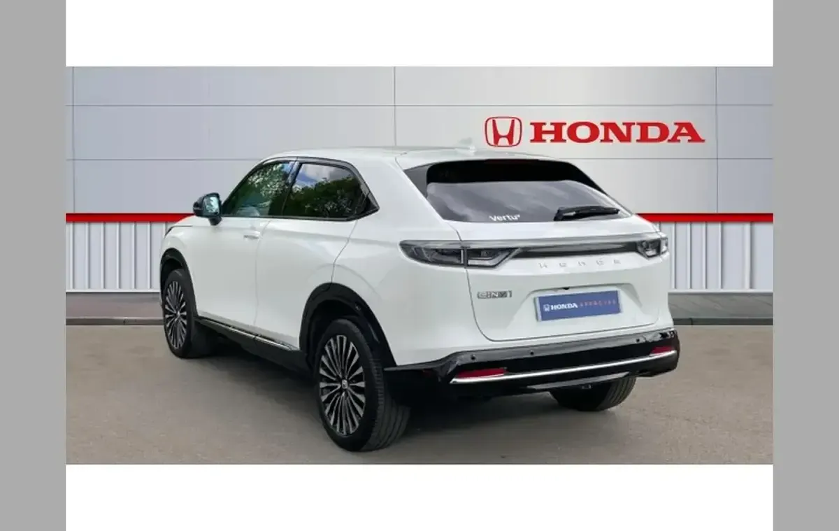 Used Honda e:Ny1 Elegance 150 kW (204 HP) 2024 White SUV