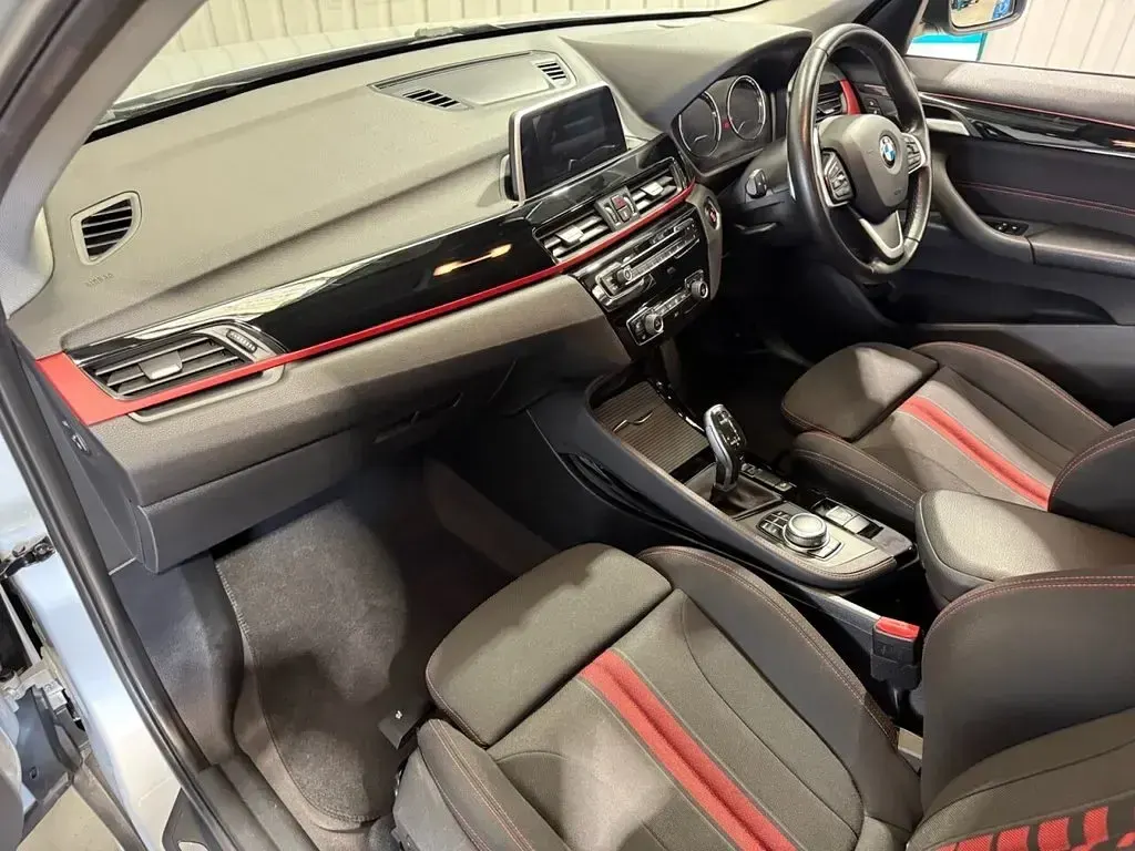 Used BMW X1 Sport Line 190 HP (139 kW) 2018 Silver SUV