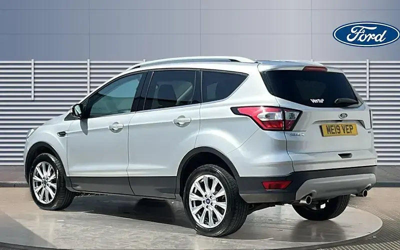 Used Ford Kuga Titanium 179 HP (131 kW) 2019 Silver SUV