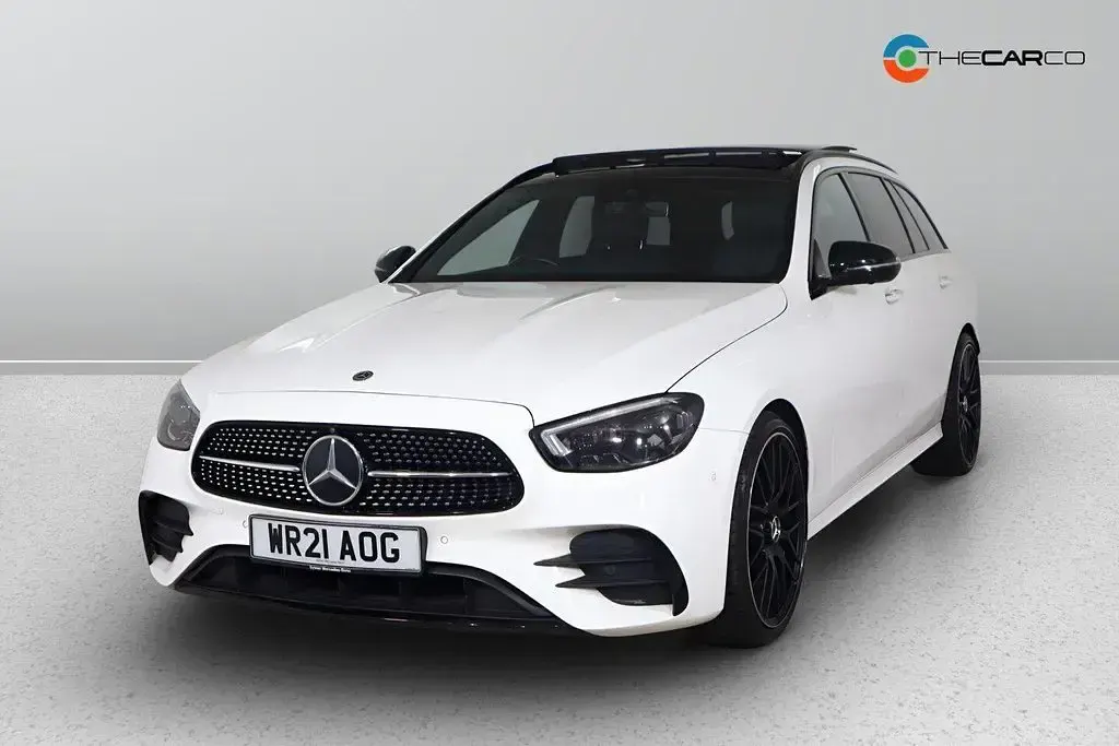 Used Mercedes E220 AMG line 194 HP (142 kW) 2021 White Estate