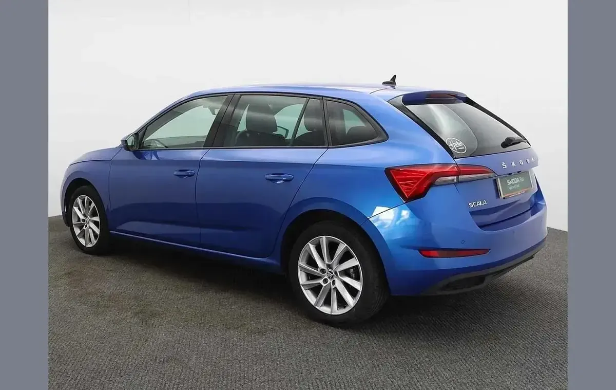 Used Skoda Scala SE L 108 HP (79 kW) 2024 Blue Hatchback