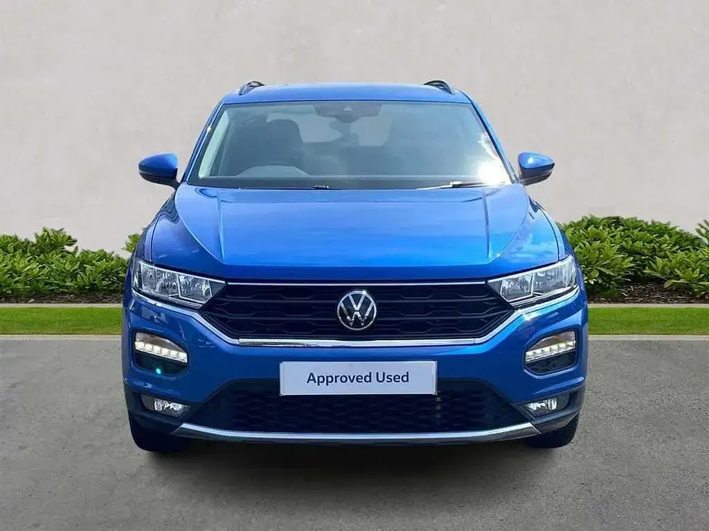 Used VW T-Roc Active 110 HP (80 kW) 2021 Blue SUV