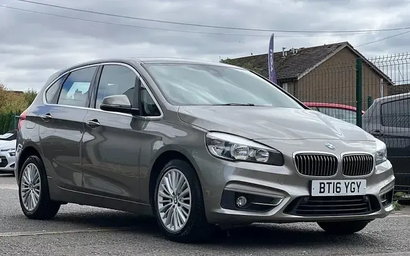 Used BMW 218 Luxury Line 150 HP (110 kW) 2015 Estate