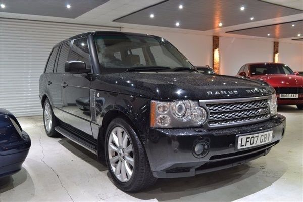 Black Used 2007 Land Rover Range Rover Vogue SE SUV | £13,990 - Image 1/1