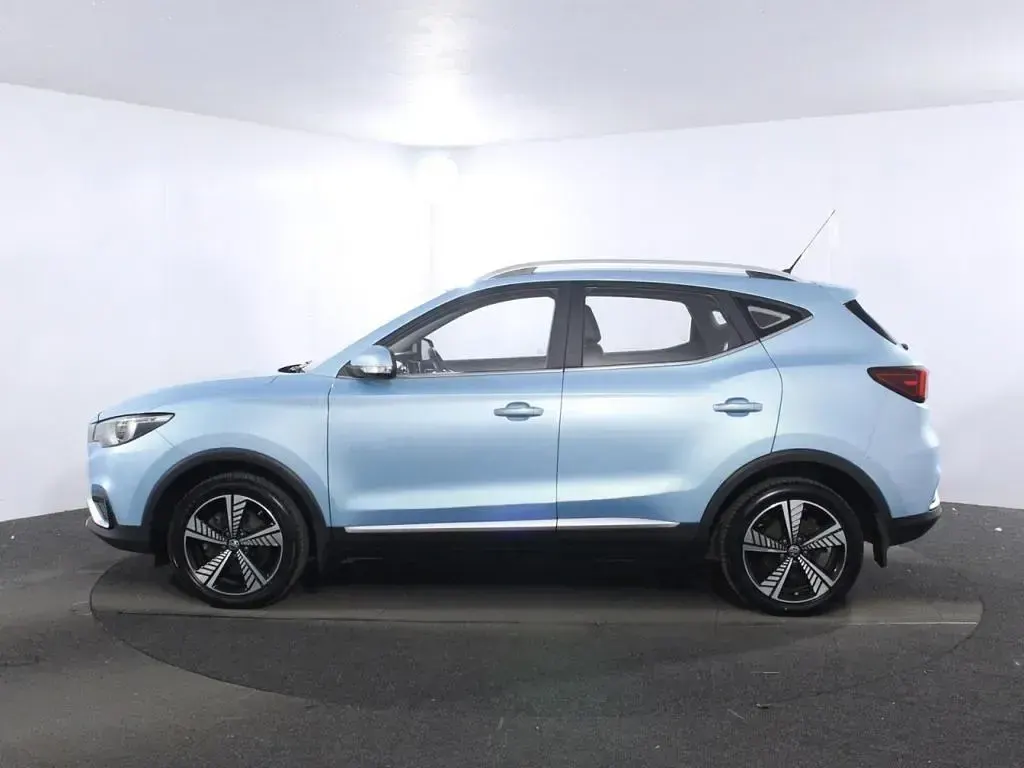 Used MG ZS 105 kW (143 HP) 2020 SUV