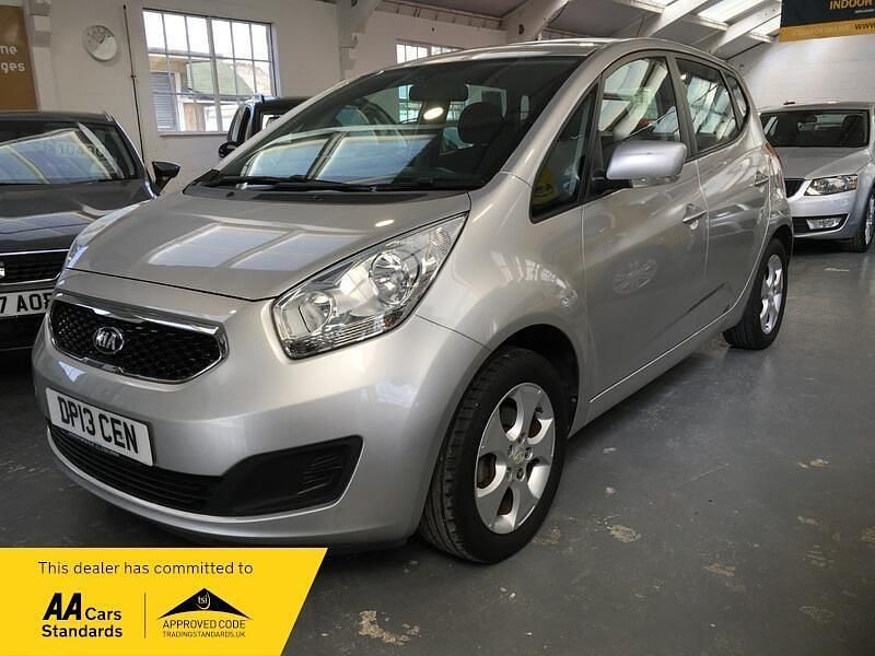 Used Kia Venga 90 HP (66 kW) 2013 Silver Hatchback