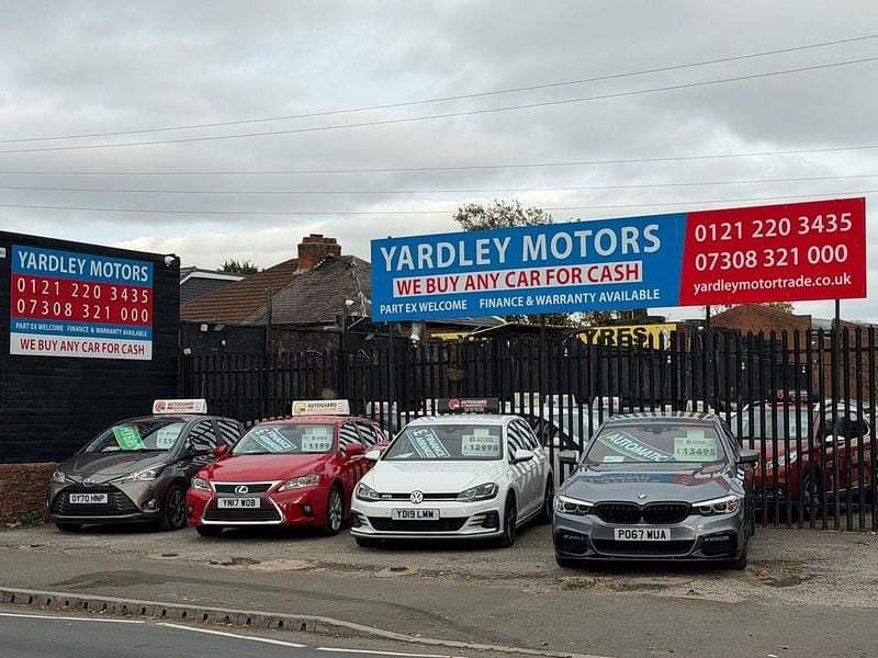 Used Toyota Auris Hybrid Business Edition 2016 Grey Estate