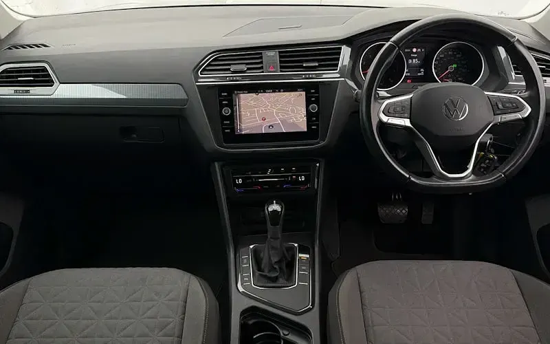 Used VW Tiguan Life 150 HP (110 kW) 2022 Grey SUV