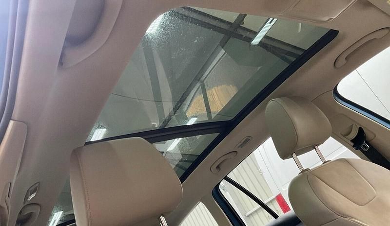 Used Skoda Octavia Elegance 2014 Blue Hatchback