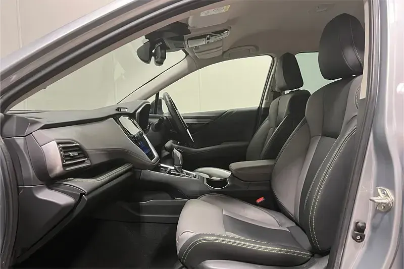 Used Subaru Outback 169 HP (124 kW) 2022 Silver Estate