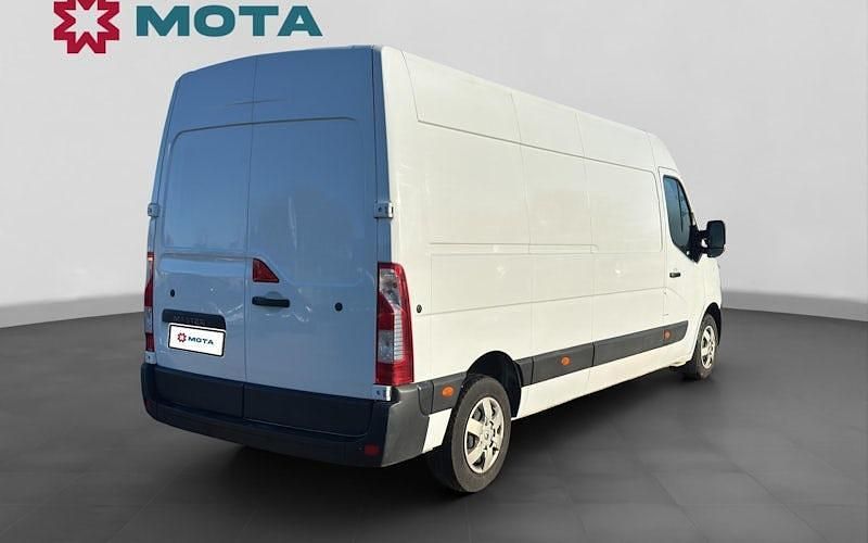 Used Renault Master Business 135 HP (99 kW) 2023 MPV