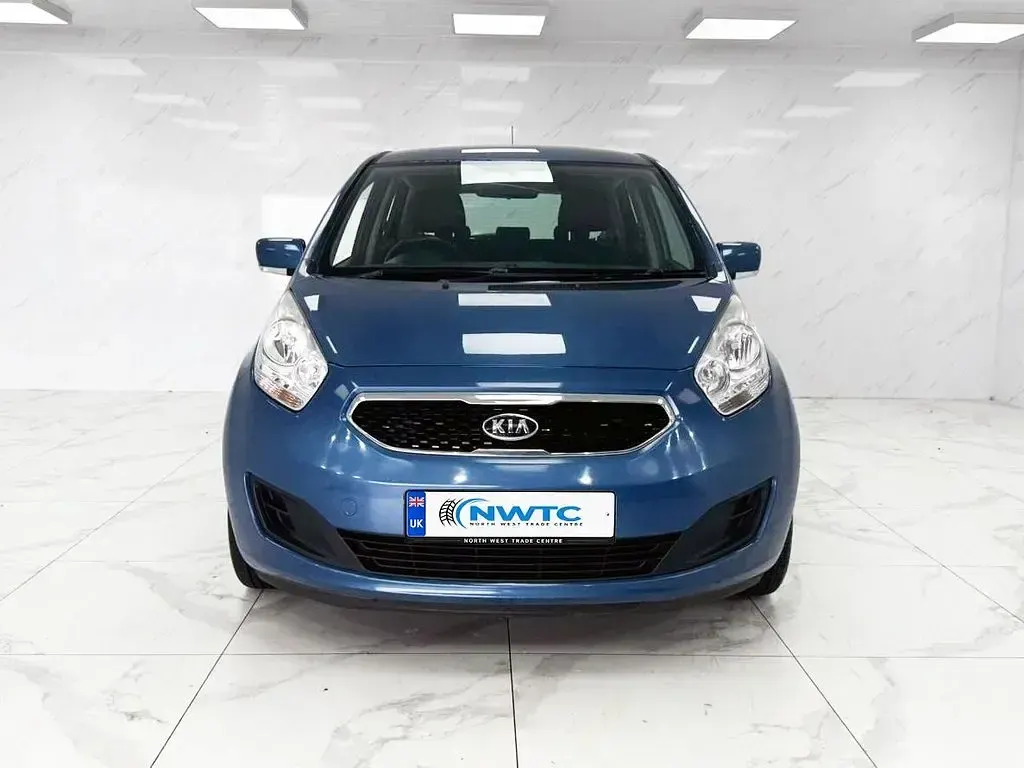 Used Kia Venga 90 HP (66 kW) 2012 Blue Hatchback