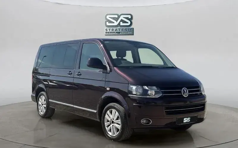 Used VW Caravelle Executive 140 HP (102 kW) 2014 Estate