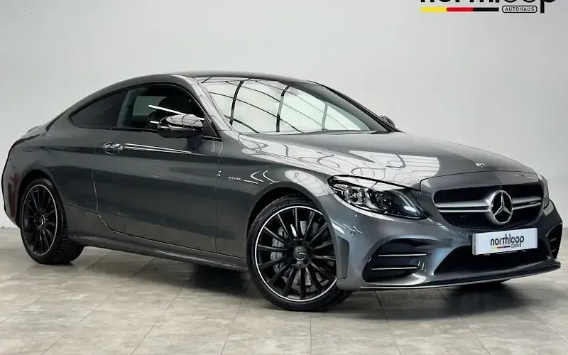 Usado Mercedes C43 AMG Premium Plus 390 HP (286 kW) 2020 Coupé