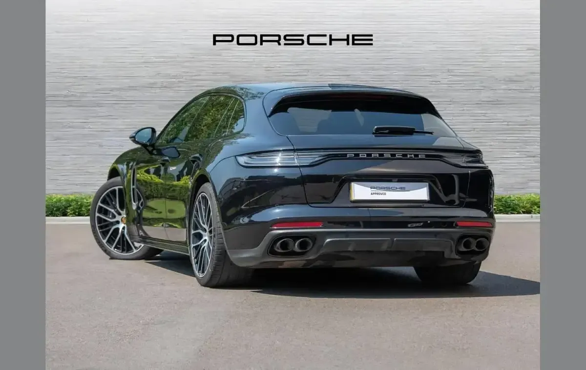 Used Porsche Panamera 4 E-Hybrid Platinum Edition 456 HP (335 kW) 2023 Black Hatchback