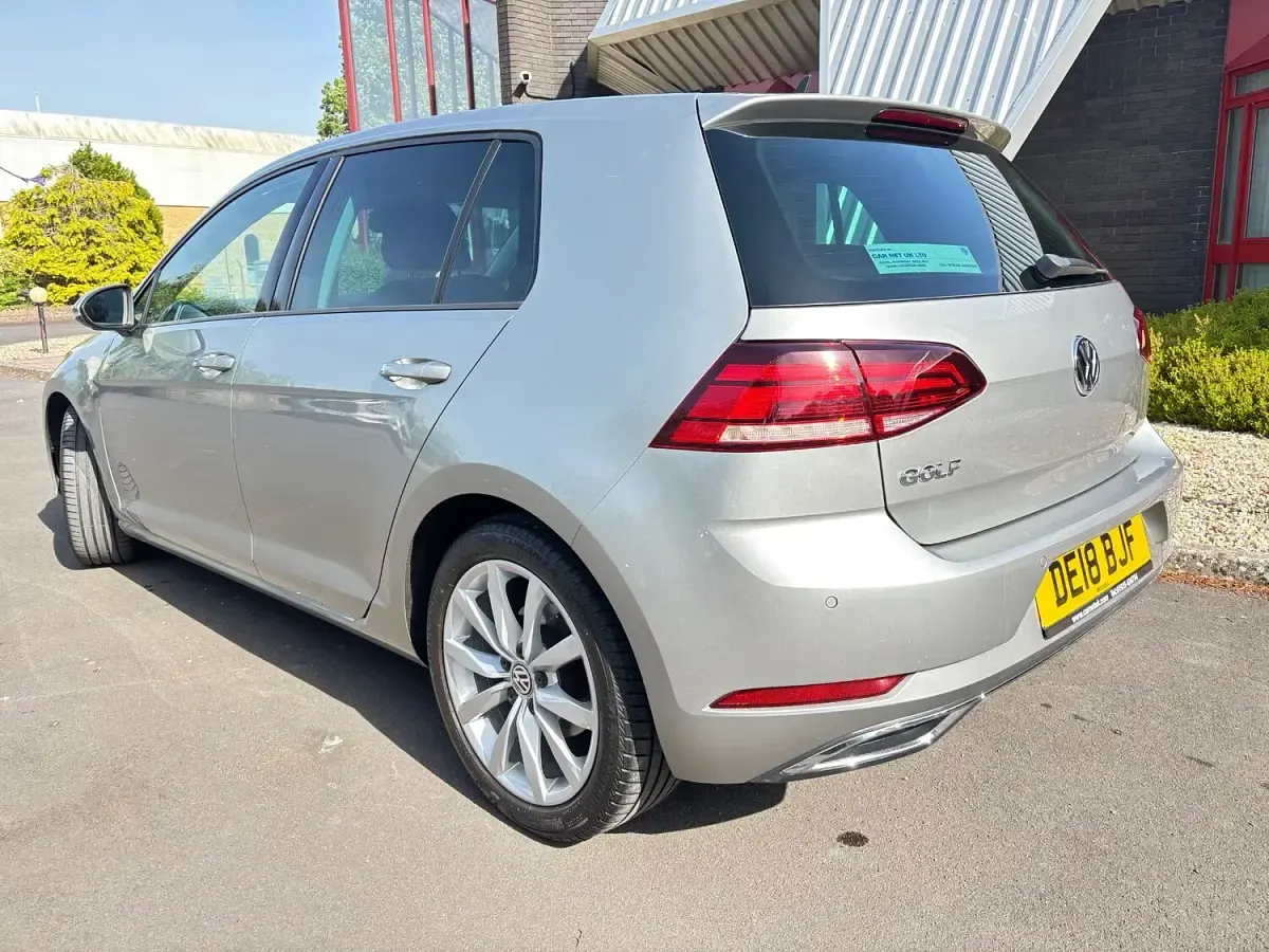 Used VW Golf VII GT 150 HP (110 kW) 2018 Silver Hatchback