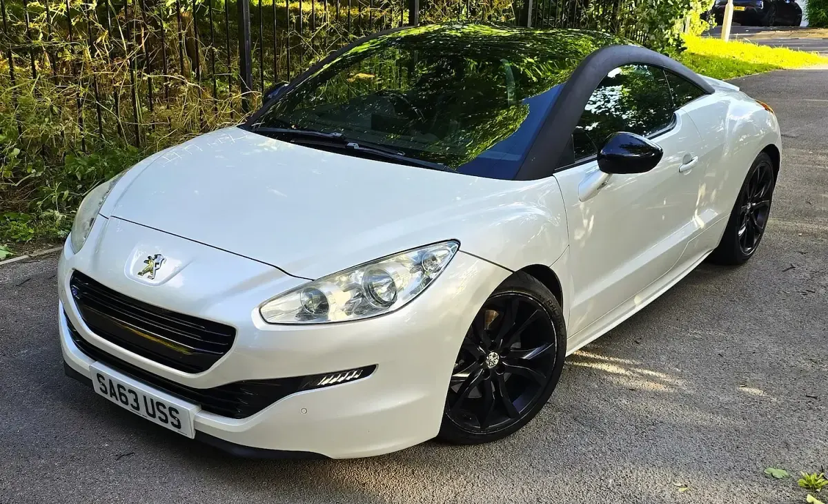 Used Peugeot RCZ 165 HP (121 kW) 2013 White Coupe