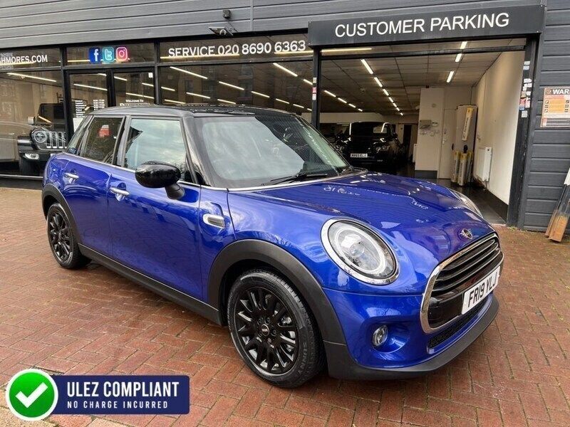 Blue Used 2019 Mini Cooper Classic Hatchback | £7,775 (Fair price) - Image 1/4