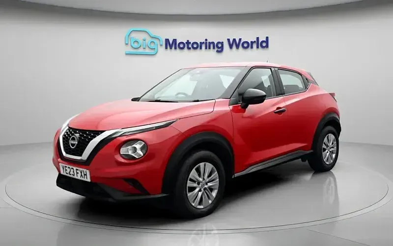 Used Nissan Juke S 114 HP (83 kW) 2023 Red SUV
