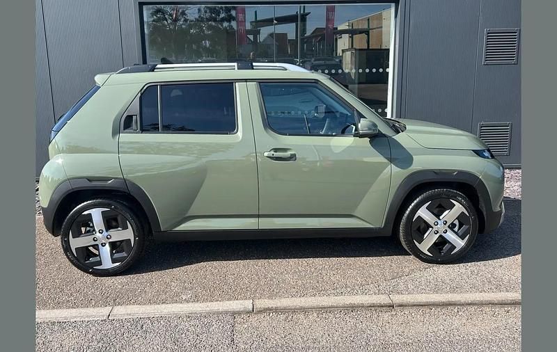 Used Hyundai Inster 85 kW (116 HP) 2025 Green Hatchback