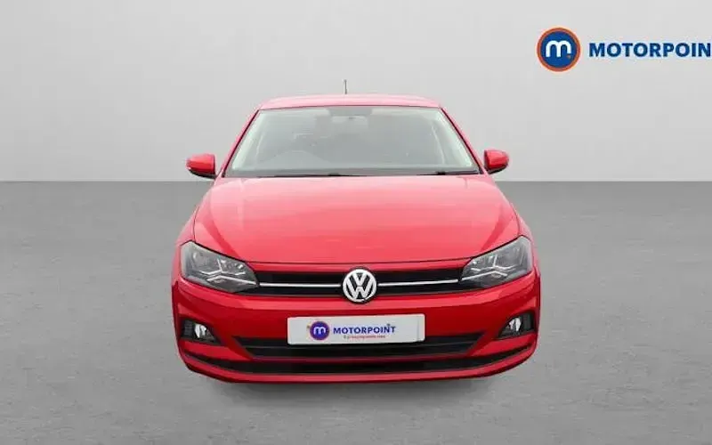 Begagnad VW Polo Match 80 HK (58 kW) 2020 Röd Halvkombi