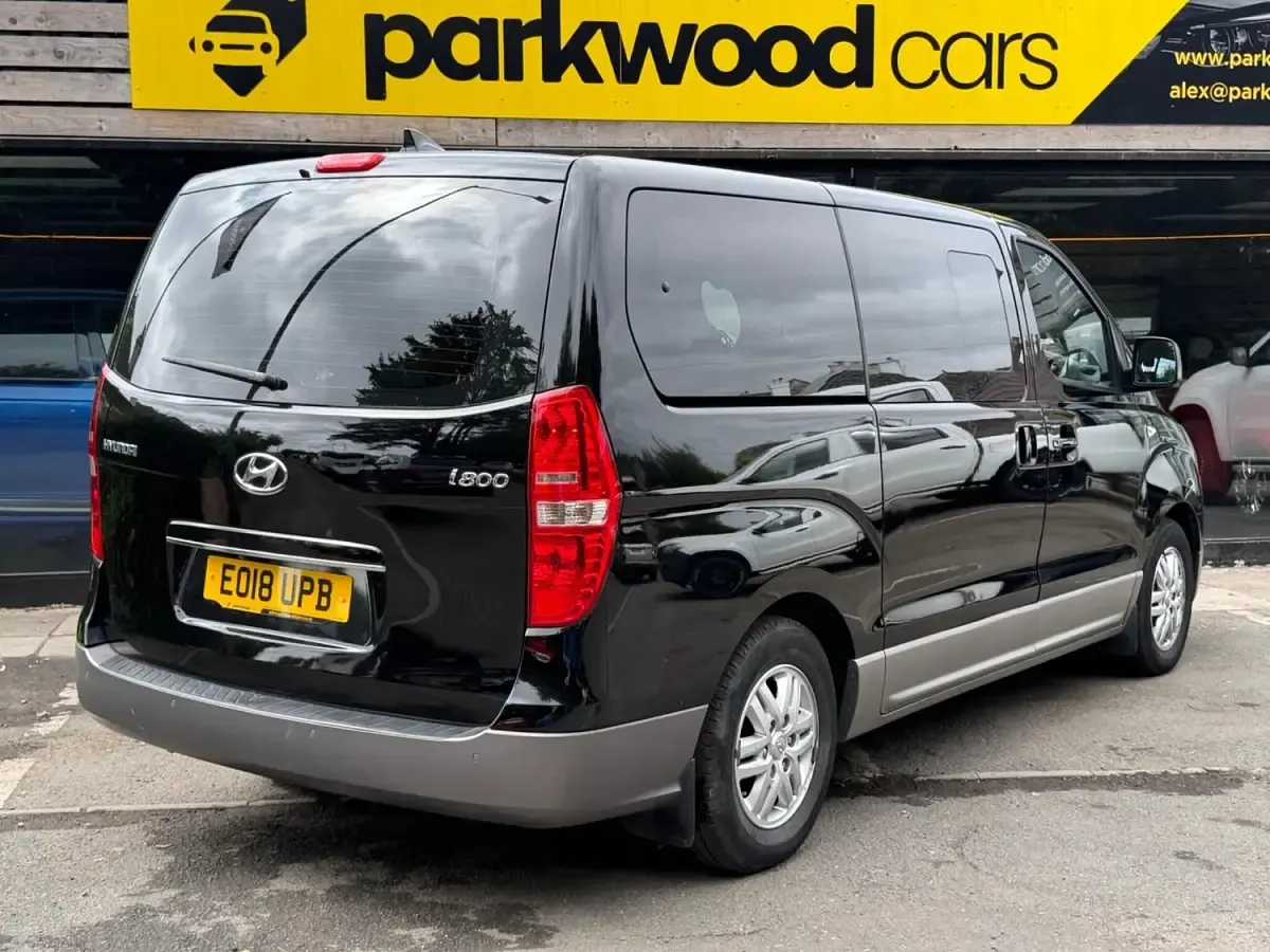 Used Hyundai I800 SE 136 HP (100 kW) 2018 Black MPV