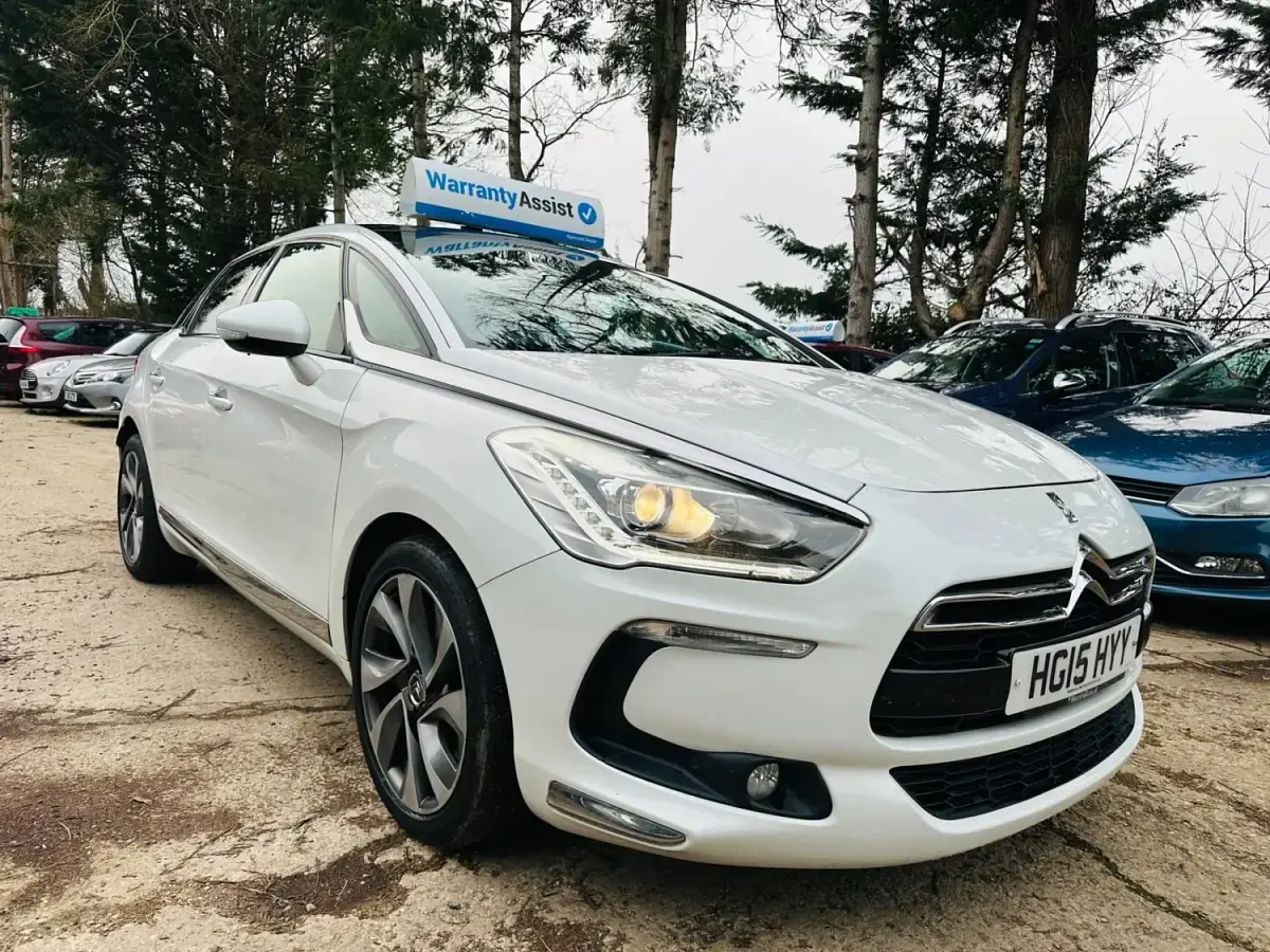 Używany Citroën DS5 2015 Biały Hatchback