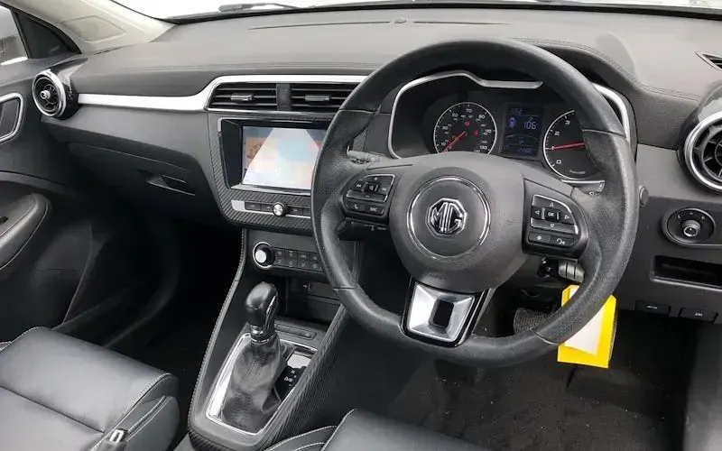 Used MG ZS Exclusive 111 HP (81 kW) 2019 Silver SUV