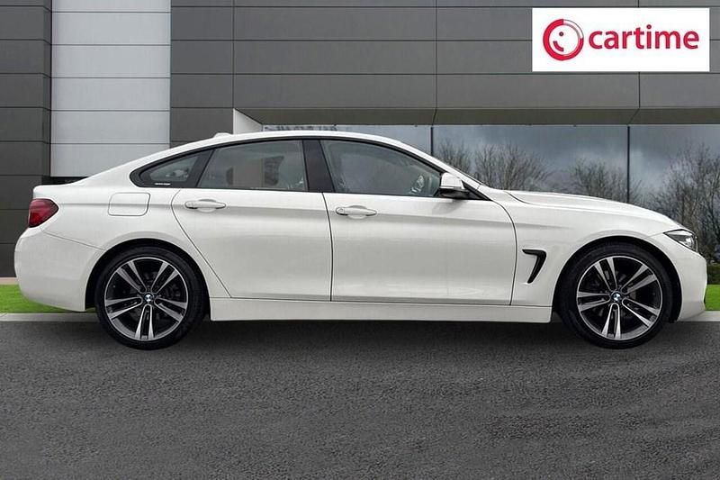 Used BMW 420 Sport Line 184 HP (135 kW) 2020 White Coupe