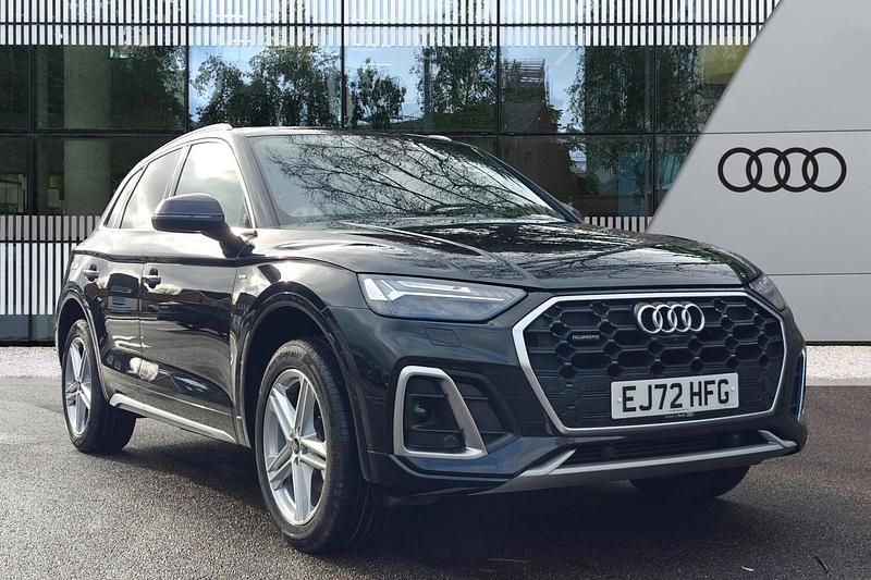 Used Audi Q5 S-Line 261 HP (191 kW) 2022 Black SUV