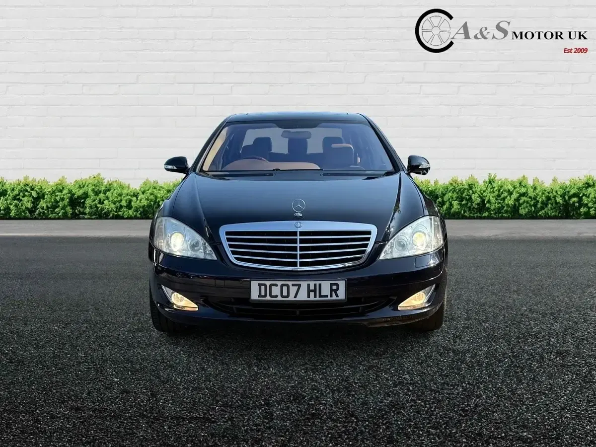 Used Mercedes S500 383 HP (281 kW) 2007 Blue Sedan