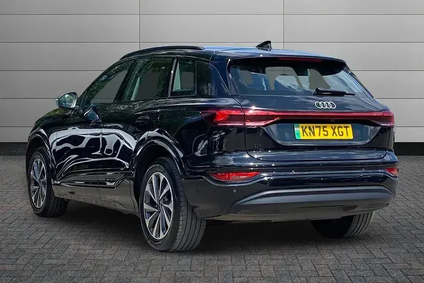 Used Audi Q6 e-tron Sport 185 kW (252 HP) 2025 Black SUV