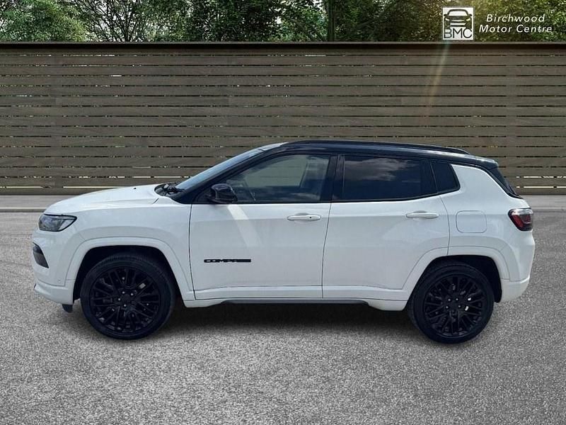 Used Jeep Compass 240 HP (176 kW) 2023 White SUV