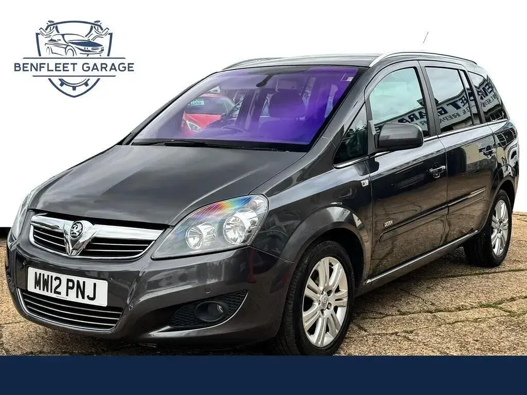 Used Vauxhall Zafira Design Edition 115 HP (84 kW) 2012 Grey MPV